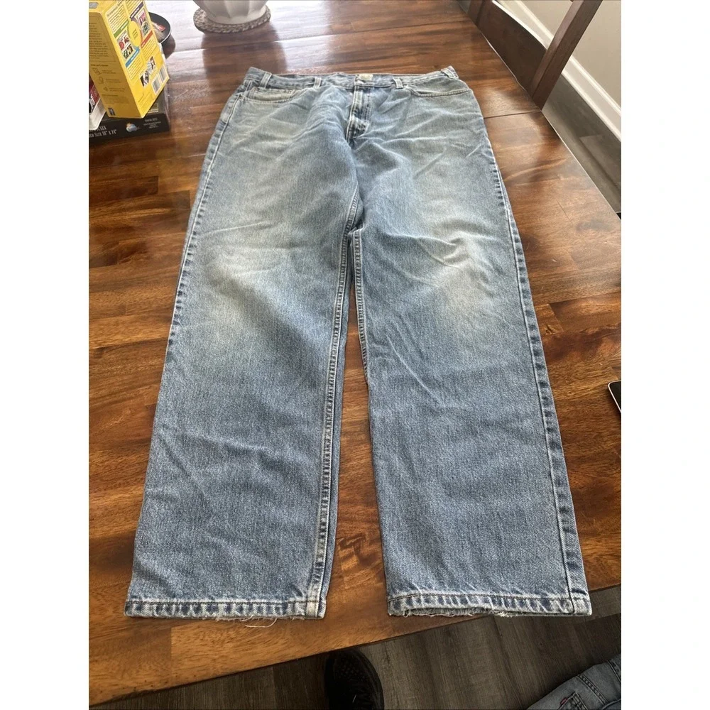Levi's 550 Relaxed Fit Jeans Men's Size 40x34 Medium Wash Blue Y2K Classic Denim